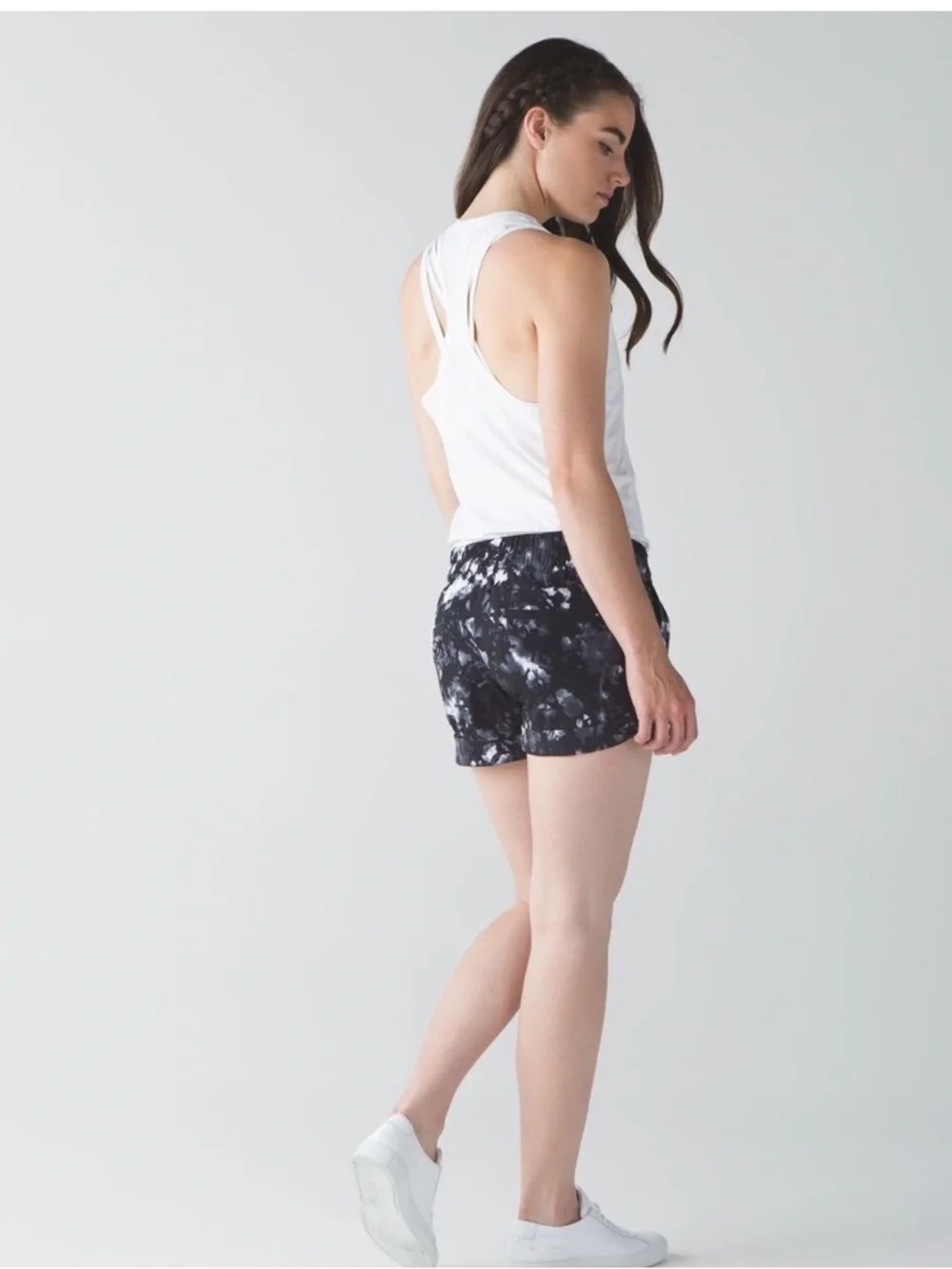 lululemon athletica linerless stretch